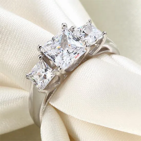 1.5 Carat 3-Stones Created Zirconia 925 Sterling Silver Wedding Anniversary Ring MJXFR8008