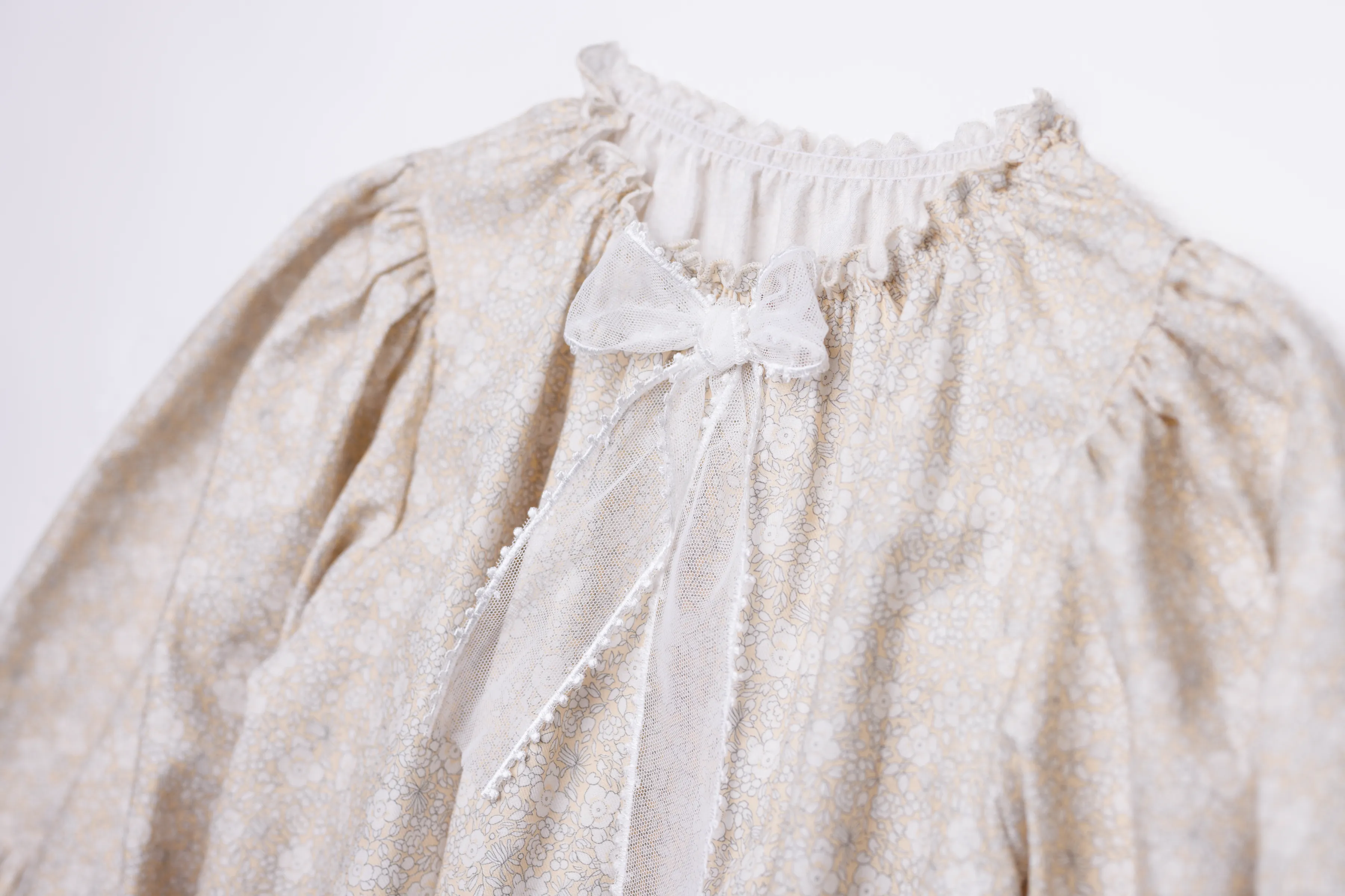 ARIADNE - GIRLS PYJAMA IN BEIGE FLOWERS