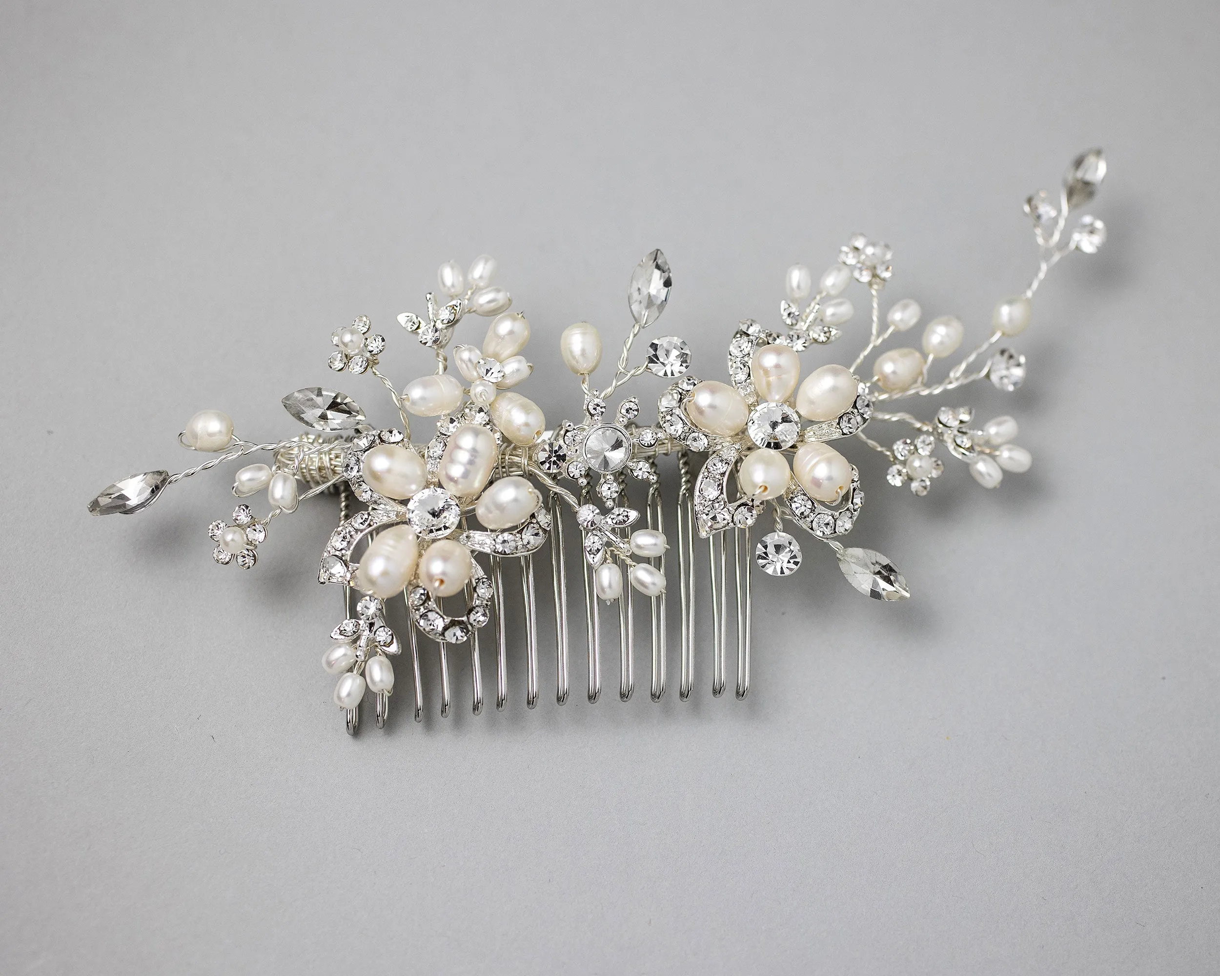 Bridal Hair Comb with Pearl Rhinestone Flowers