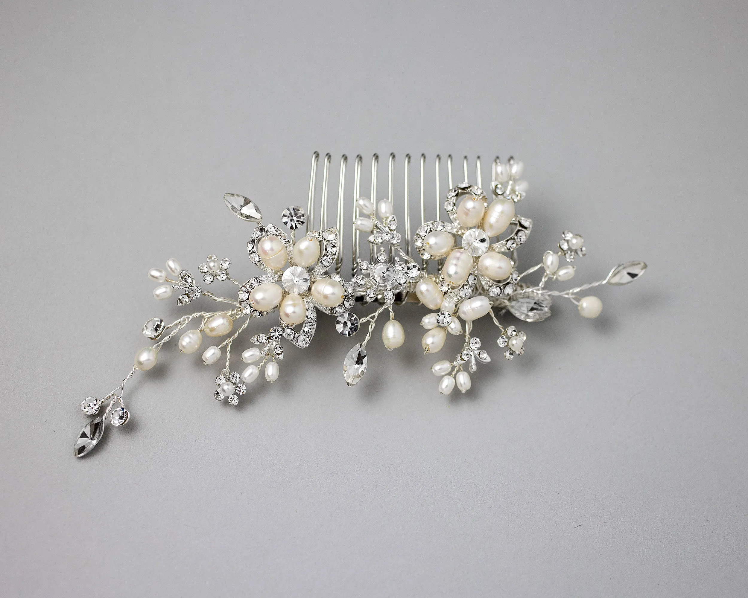 Bridal Hair Comb with Pearl Rhinestone Flowers