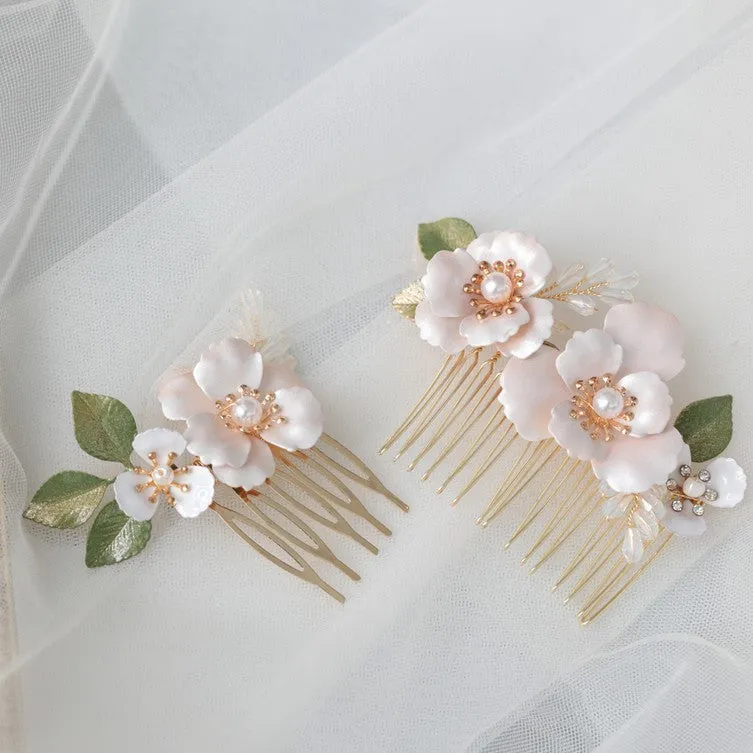 C193. white ivory florals bridal hair comb set