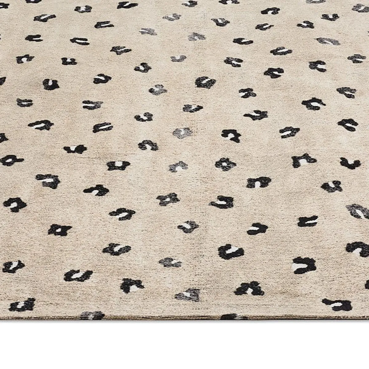 Candice Leopard Animal Print Rug