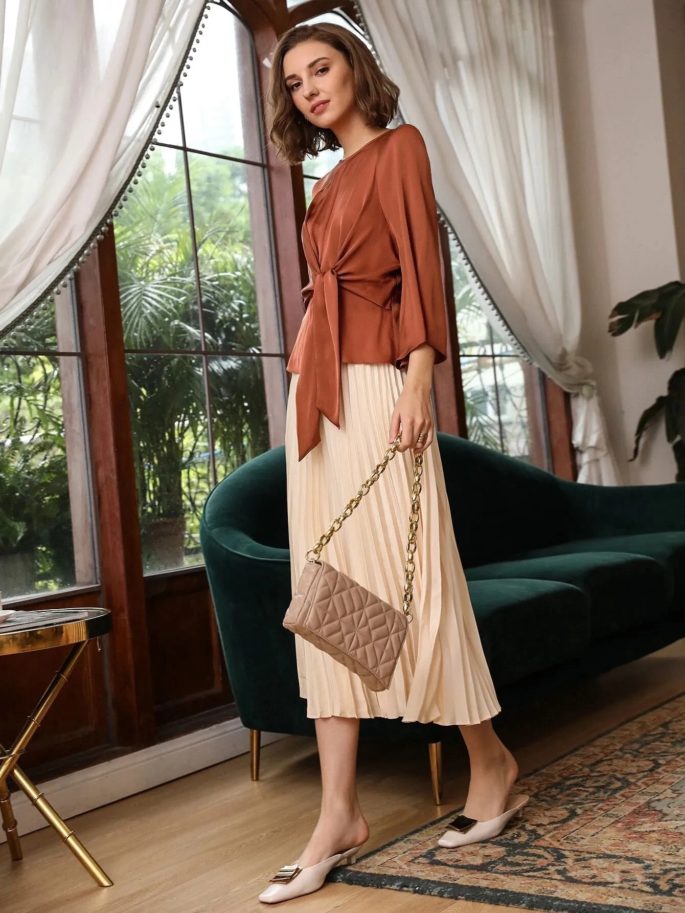Clasic Grade 6A 22mm Bell Sleeve Silk  Top Silk Shirt for Women