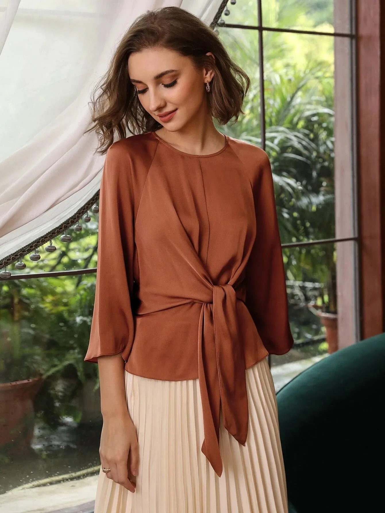 Clasic Grade 6A 22mm Bell Sleeve Silk  Top Silk Shirt for Women
