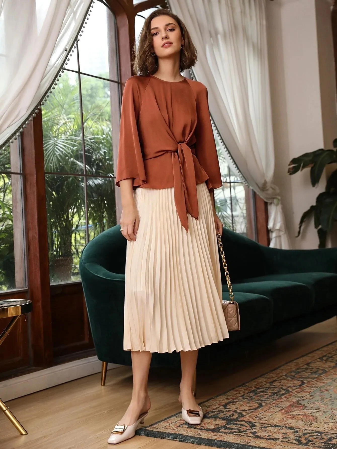 Clasic Grade 6A 22mm Bell Sleeve Silk  Top Silk Shirt for Women