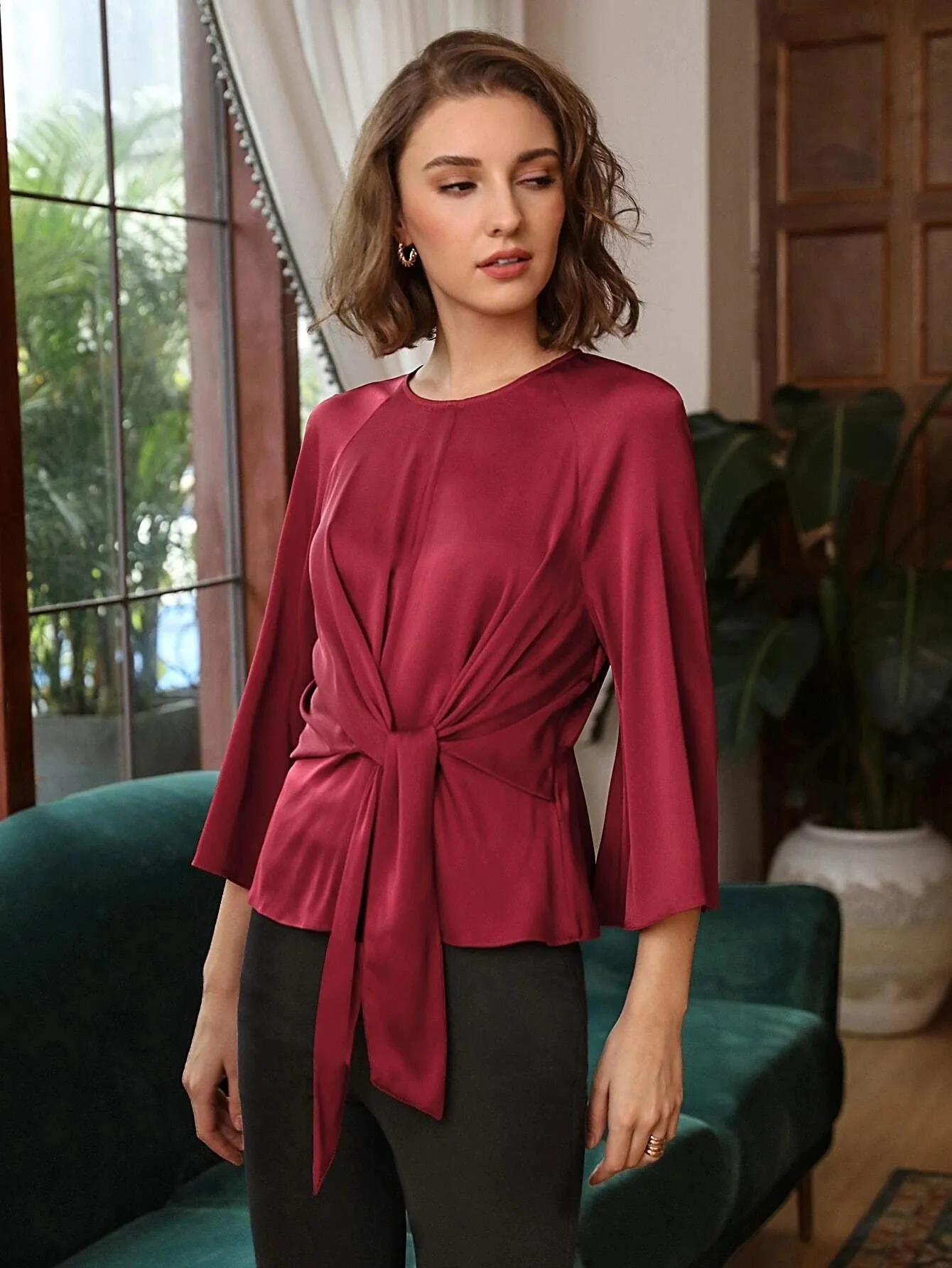 Clasic Grade 6A 22mm Bell Sleeve Silk  Top Silk Shirt for Women