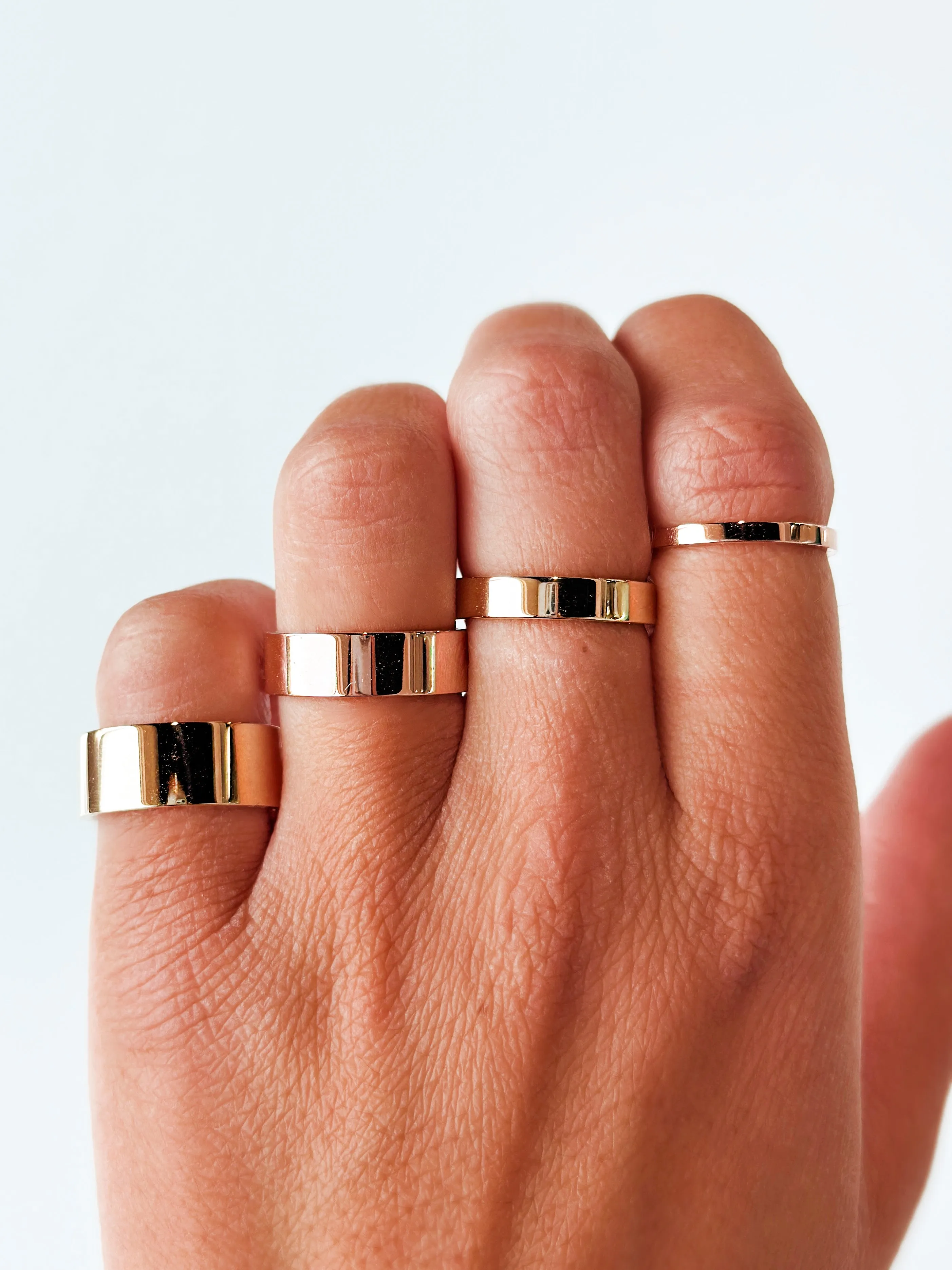 Crown Ring 14K Yellow Gold Wedding Band 4mm