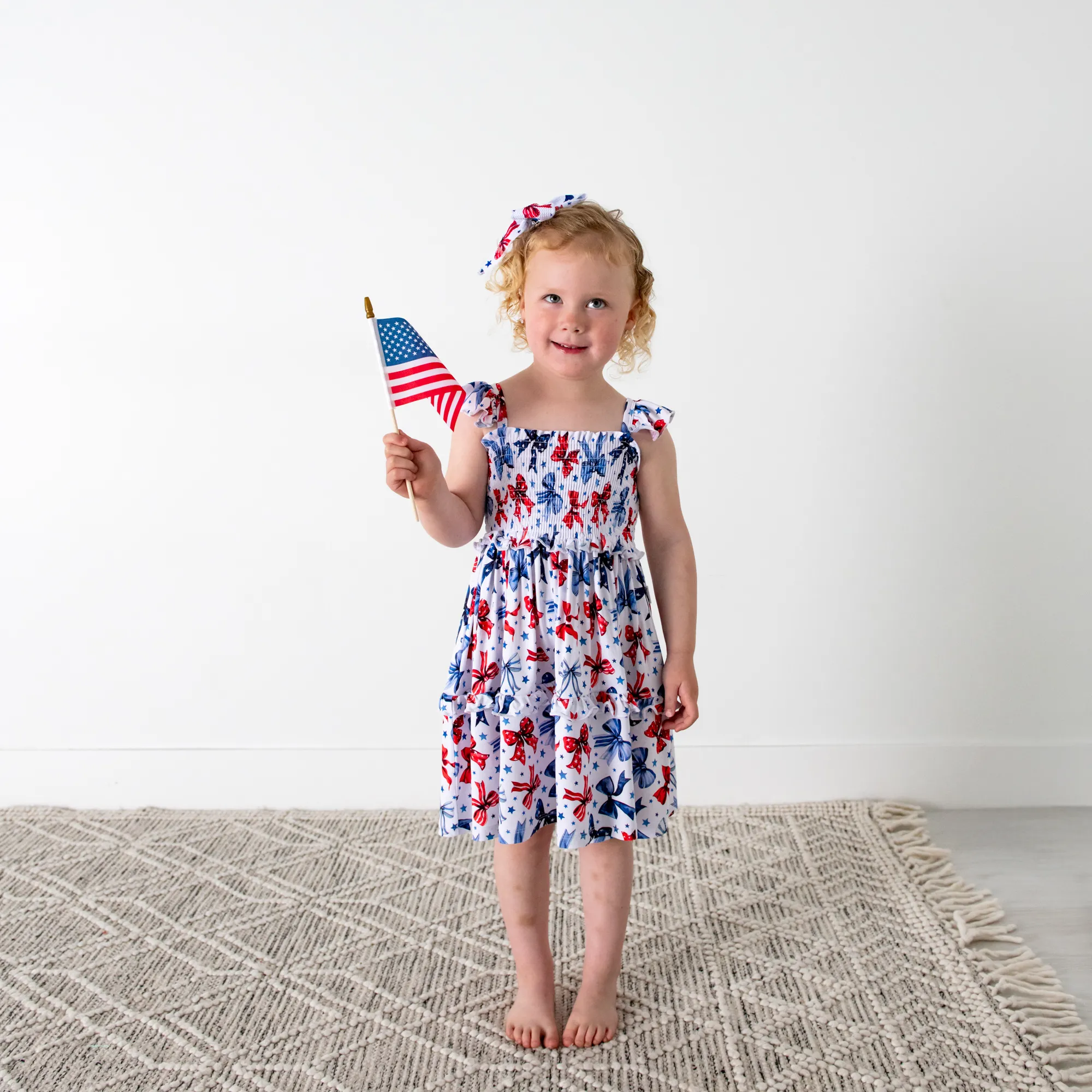 Eleanor Bows SMOCKED DRESS