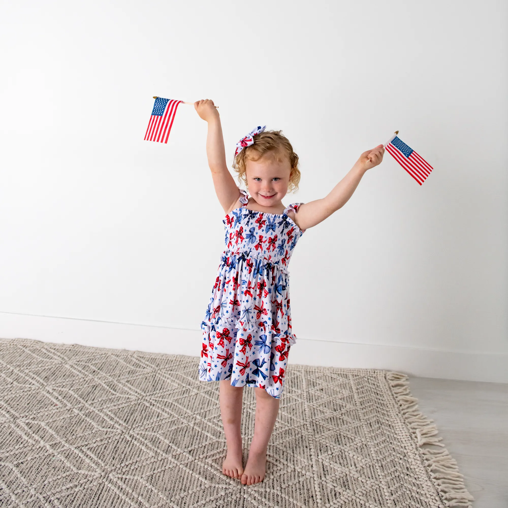 Eleanor Bows SMOCKED DRESS