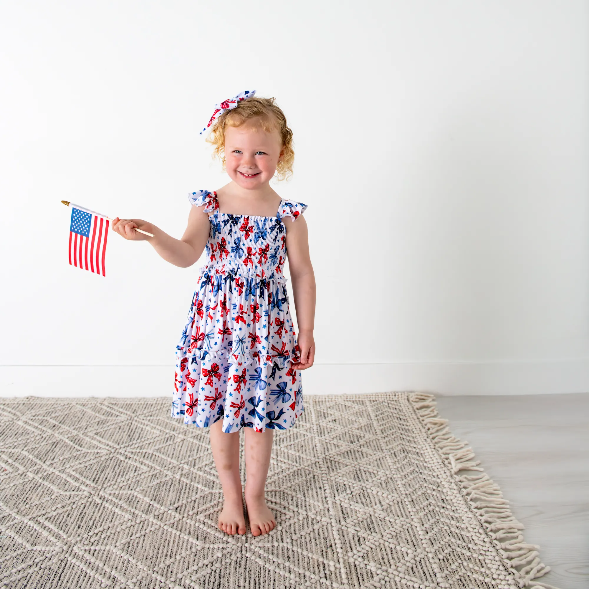 Eleanor Bows SMOCKED DRESS