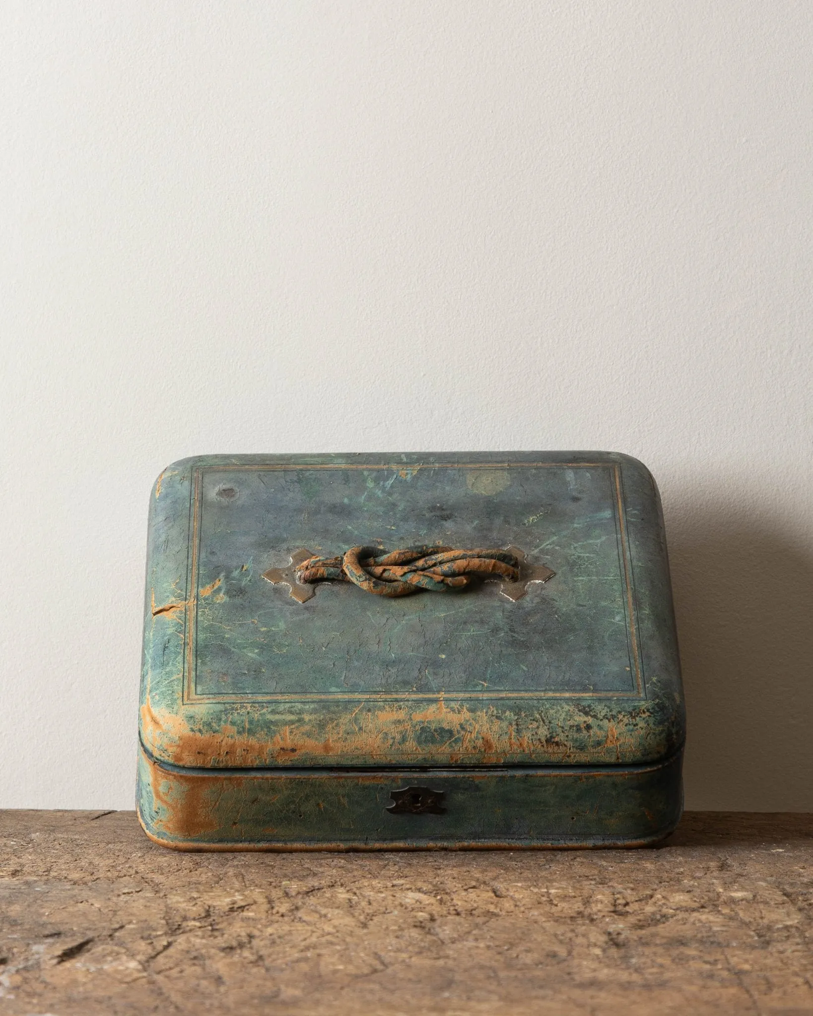 English Victorian Leather Box From 1880