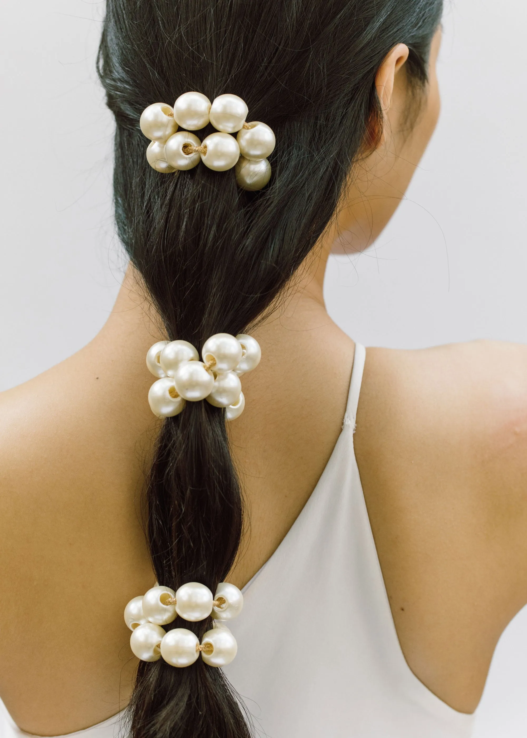 Henley Pony Wrap -- Pearl