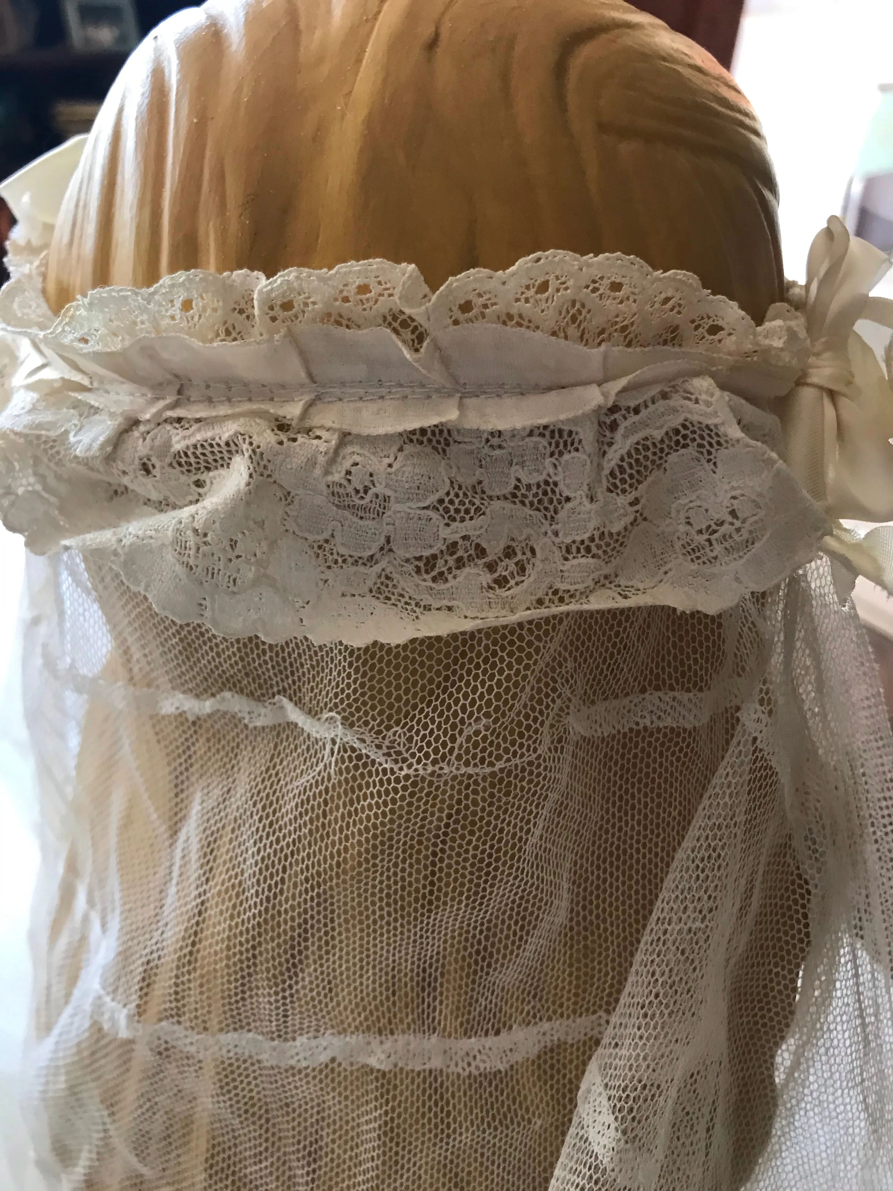 Ivory Lace and Mesh Headband Style Wedding Veil circa 1920s