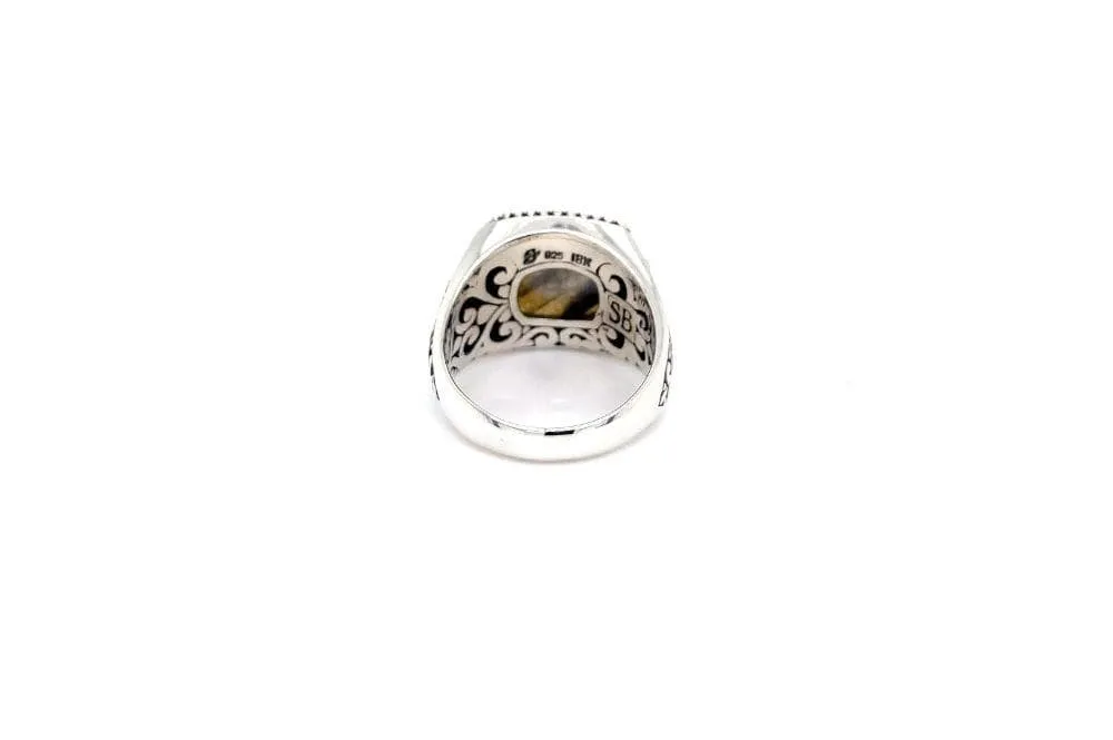 Mystery Ring