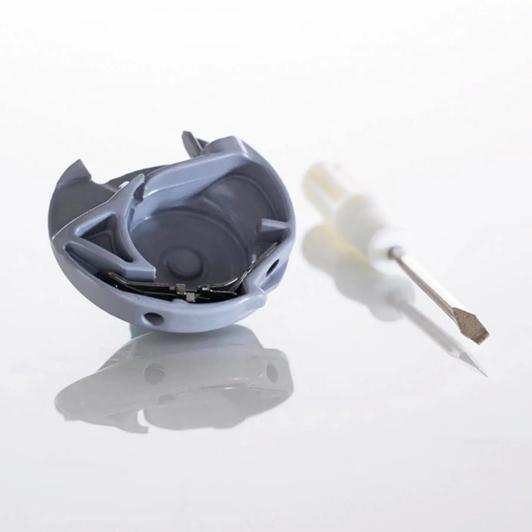 PFAFF® creative™ Bobbin Case (J)