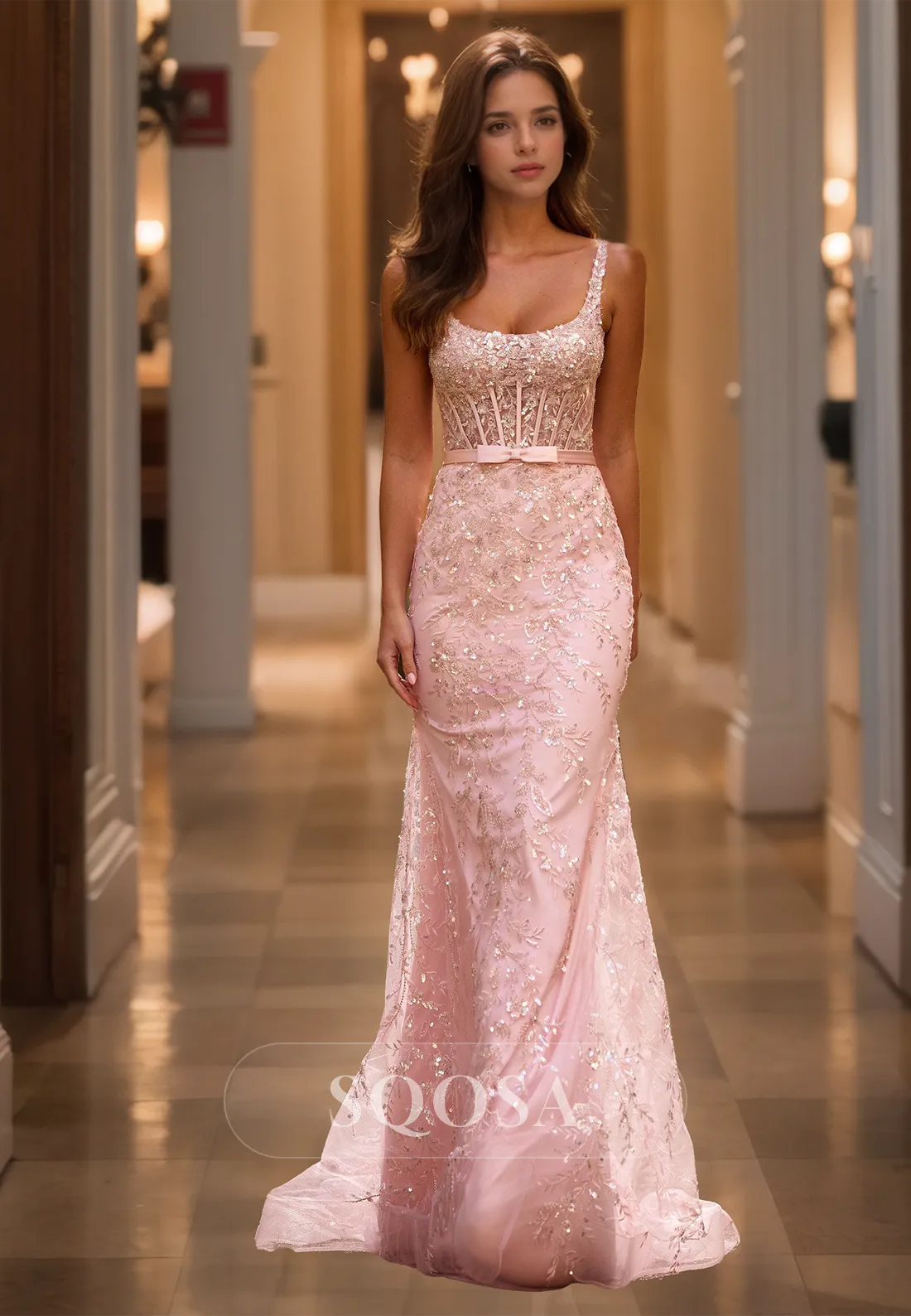 Scoop-Neck Spaghetti Straps Sleeveless Party Gowns Sequined Lace Applique Mermaid Prom Dress