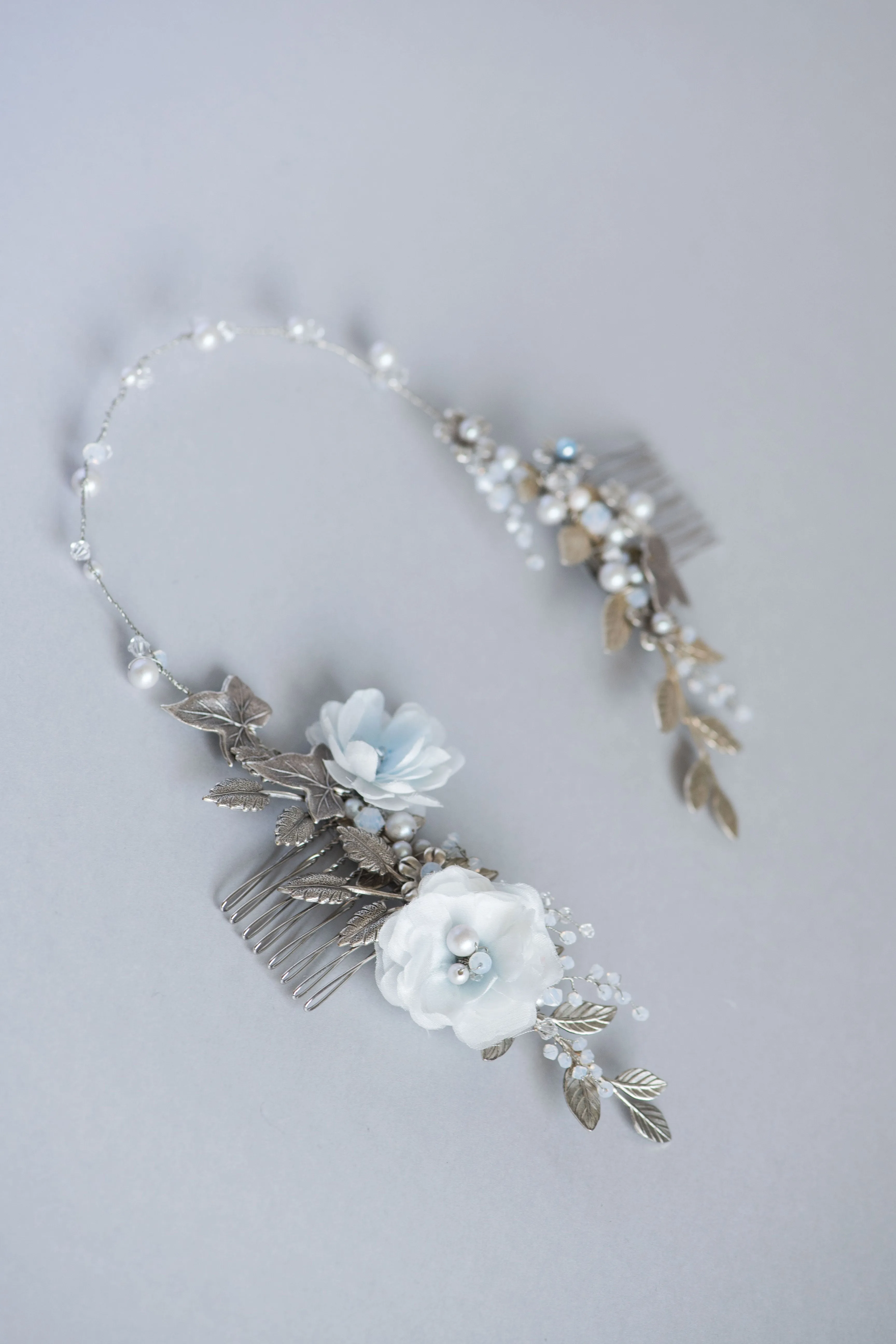 Silver bridal hair vine with flowers - SCHARLOTTE