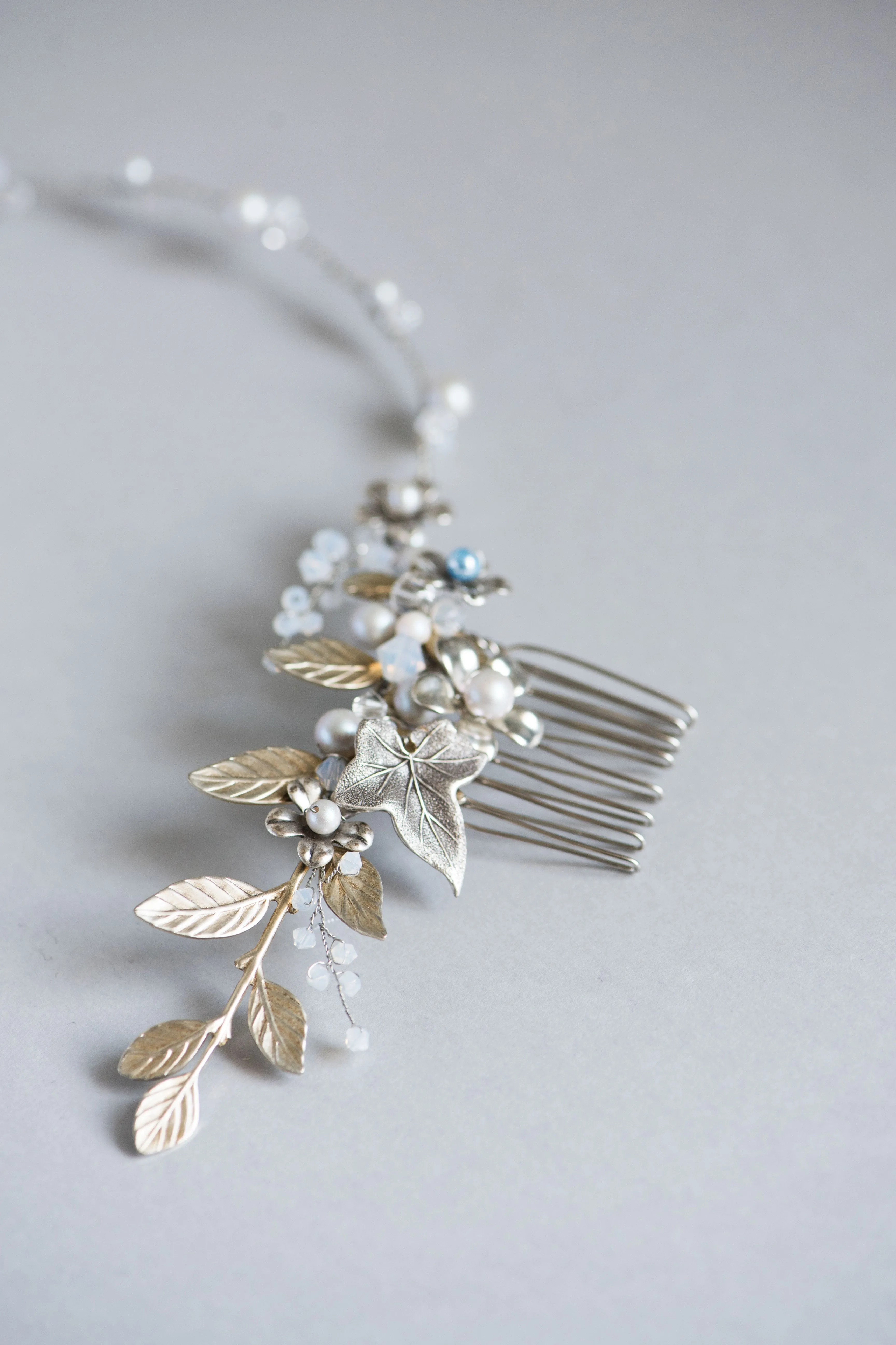 Silver bridal hair vine with flowers - SCHARLOTTE