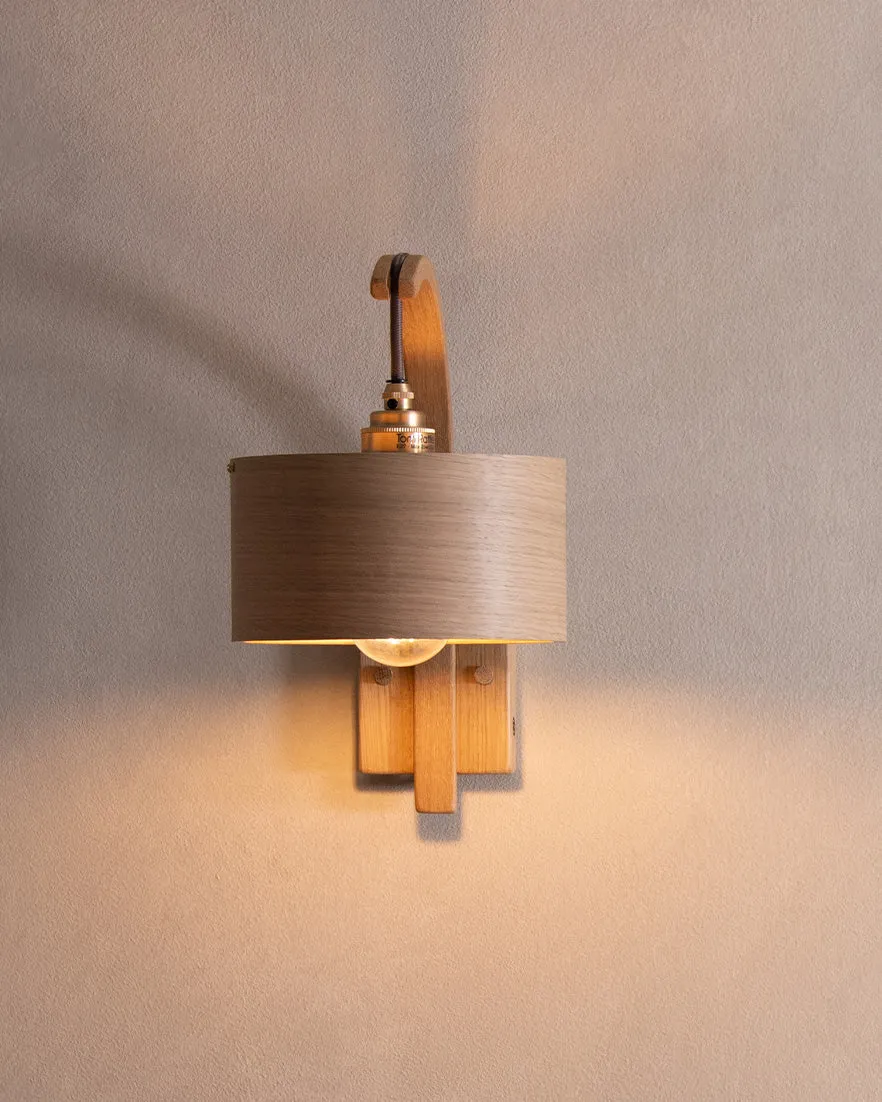 Stem Wall Light