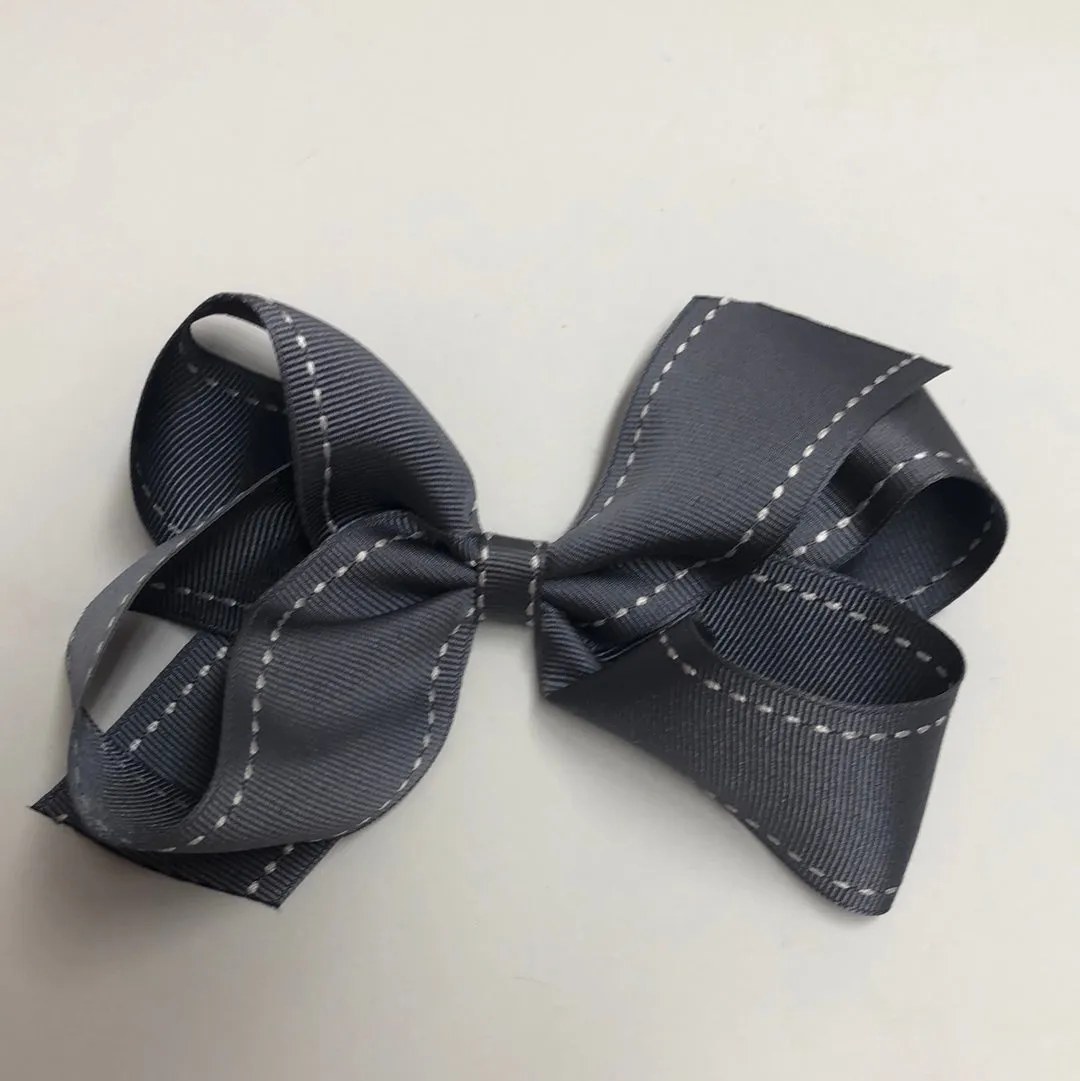 Stitched grosgrain bow