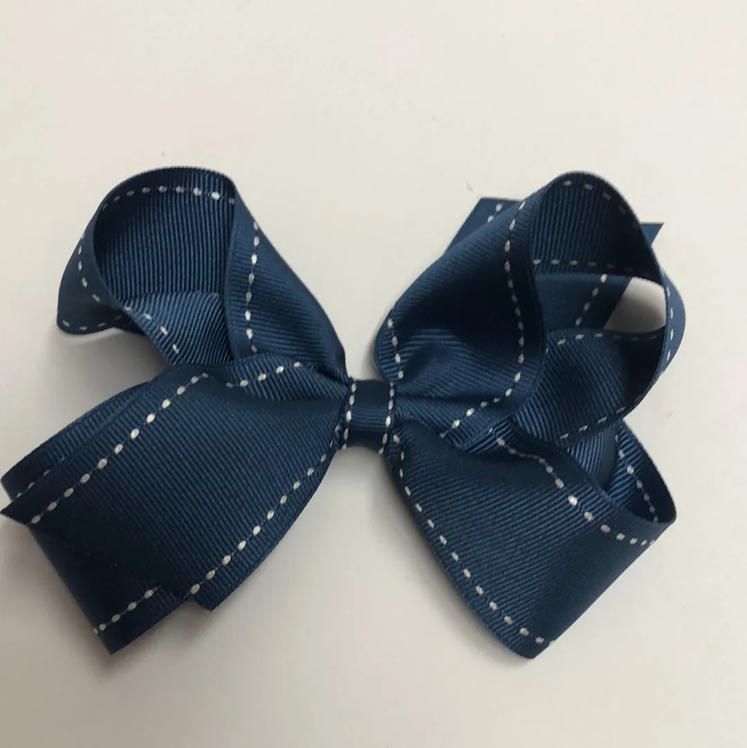 Stitched grosgrain bow