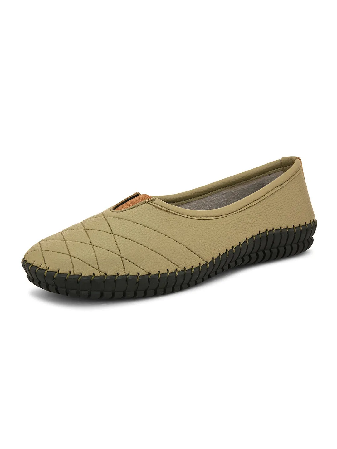 Women Solid Ballerinas with Bows Flats